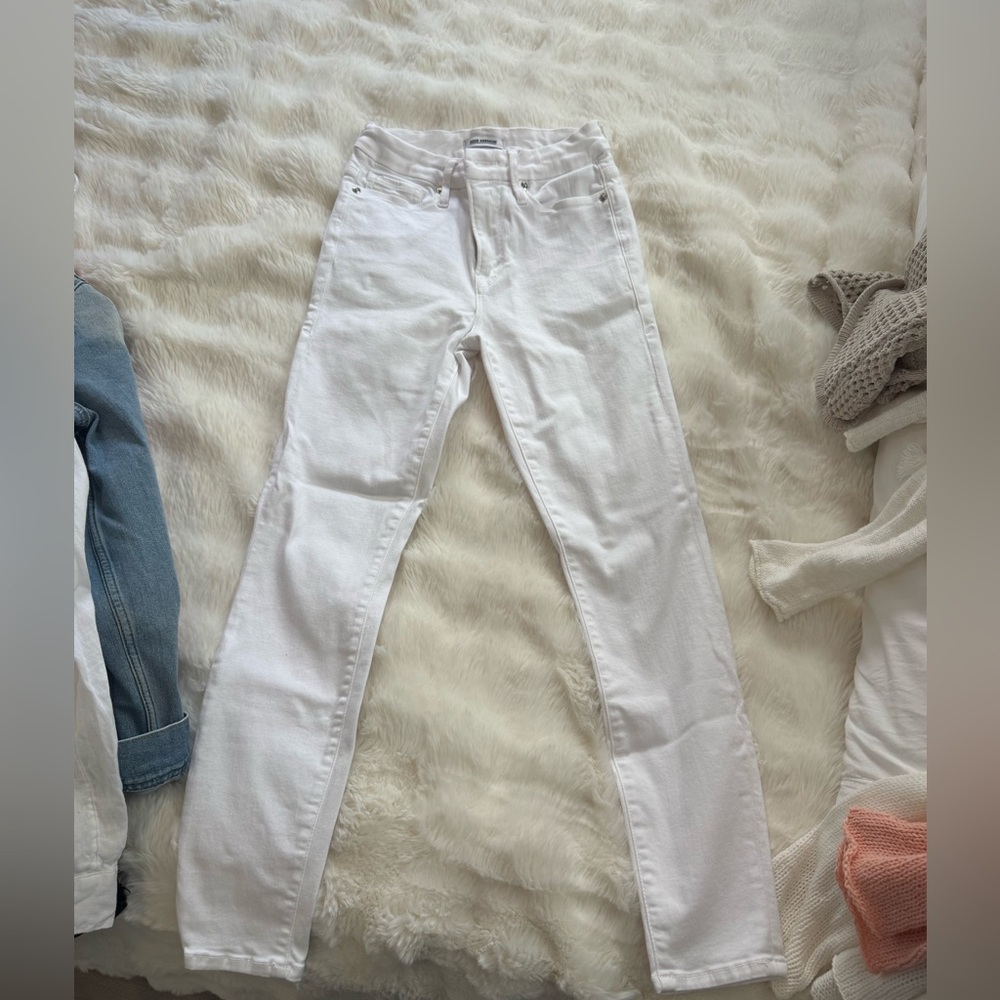 Good American Good Legs Cropped White Skinny Jeans 4/27